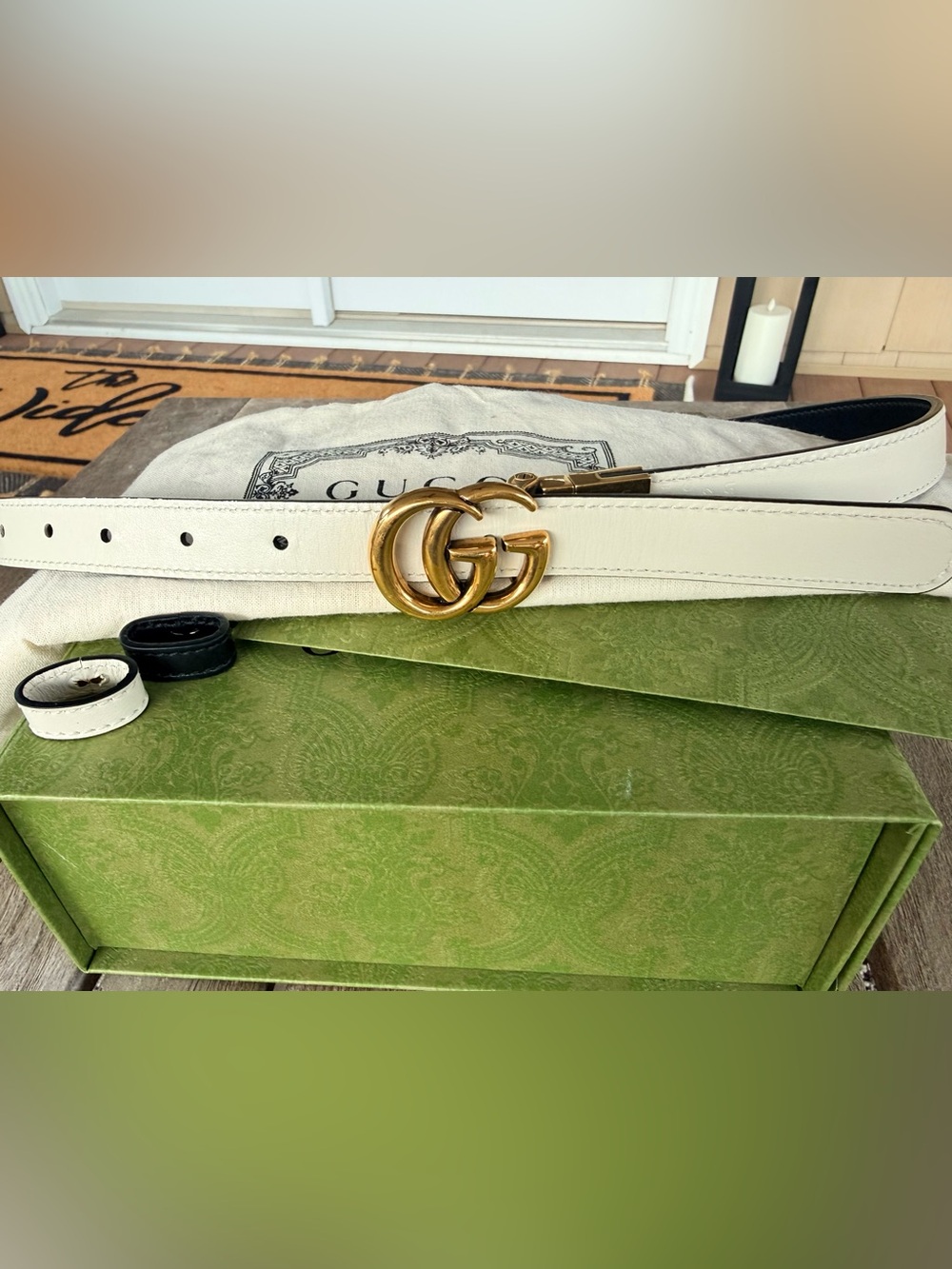 Gucci GG Marmont Reversible Black Ivory Leather Belt Size 80/32 Gold Buckle